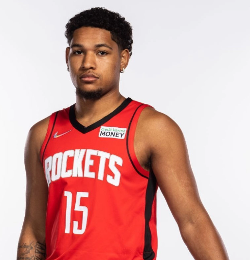 火箭撿漏目標有了！22歲臂展2米18前鋒將被裁，模板阿里扎