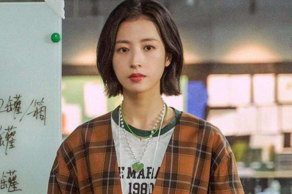 別人變胖是毀容，周雨彤胖20斤後的顏值，網友：韓娛純欲天花板？