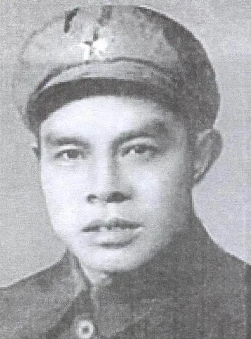 粟裕晚年連批他瞎指揮，紅軍軍團政委結局如何