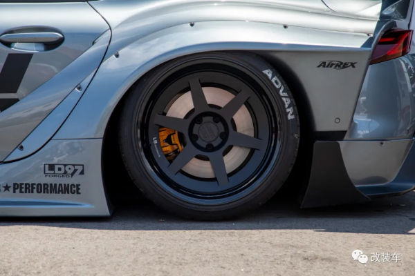 63萬拿下3000公里的準新豐田Supra,還能送全套LB套件+氣動? 63萬拿下3000公里的準新豐田Supra,還能送全套LB套件+氣動?