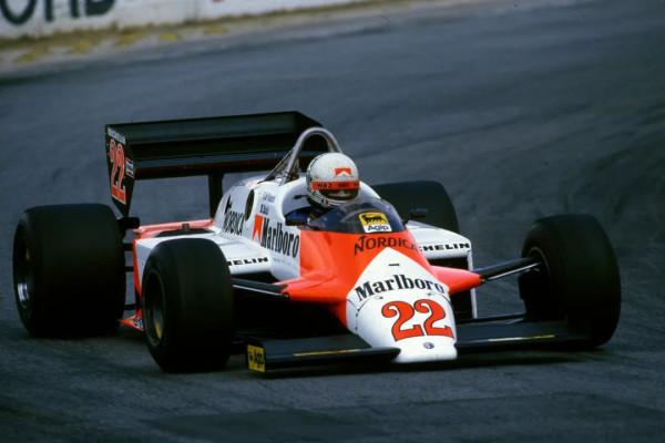 蘭博基尼Essenza SCV12背後的傳奇 | CAR PEOPLE