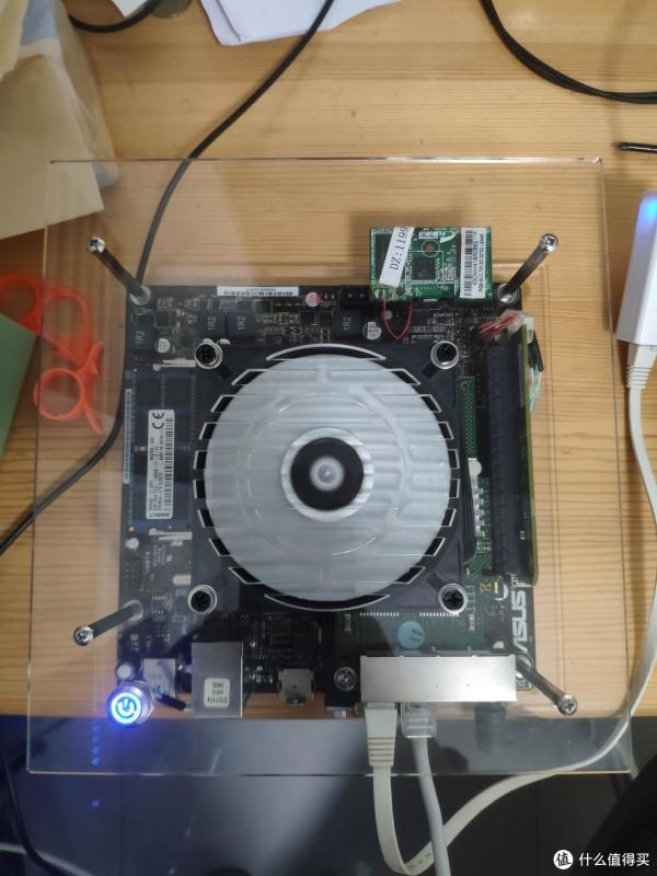 華碩J2900主機板做軟路由分享：改網絡卡橫置和替換小固態