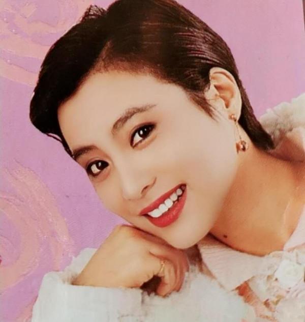 2段婚姻，21歲嫁初戀，34歲嫁猶太富商，58歲的李玲玉如今怎樣？