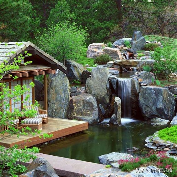 庭院魚池是規則式好還是自然式好