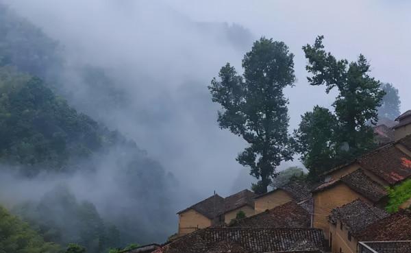 值得一去的11個古鎮，秋天風景宜人，美如畫卷！你最喜歡哪一個？