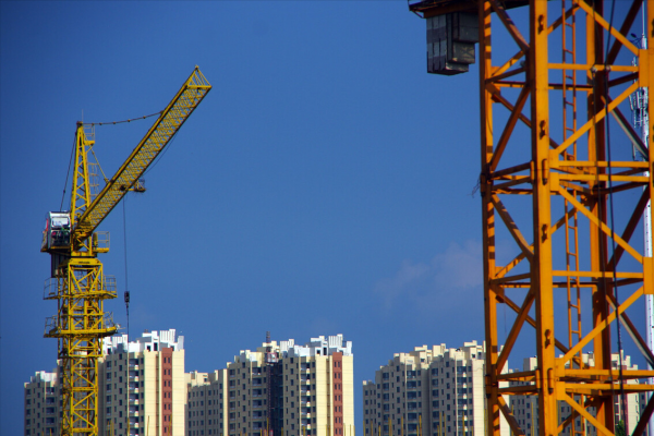 如今房價普遍下跌,應該趁早買房,還是再等幾年? 如今房價普遍下跌,應該趁早買房,還是再等幾年?