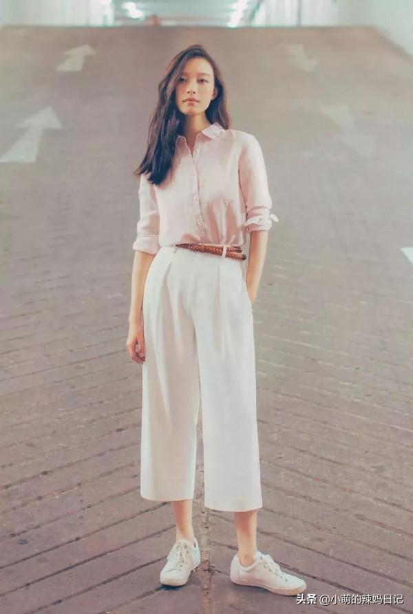 白褲子可別亂穿，穿錯真的很尷尬！學明星這樣搭，秒變時髦精