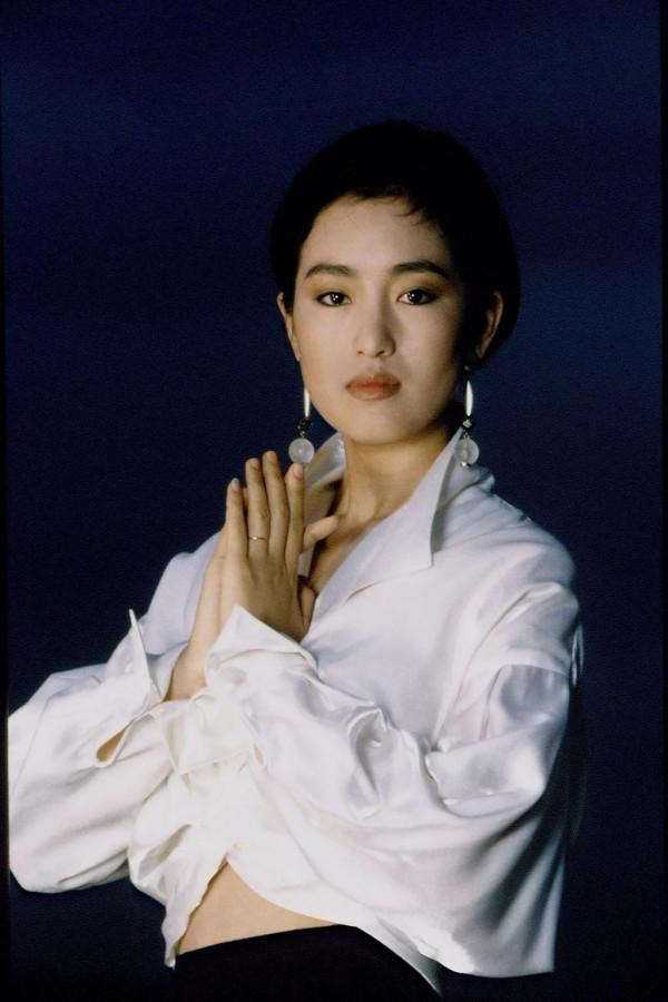 這一次,鞏俐與卡地亞共同駕馭美麗 這一次,鞏俐與卡地亞共同駕馭美麗