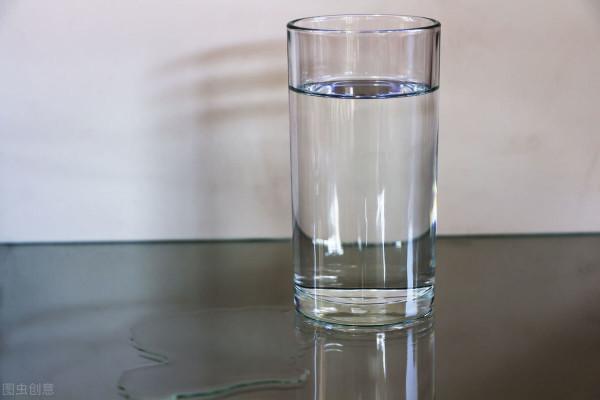 上午抽血化驗,早上喝幾口水會影響驗血結果麼?醫生告訴你真相 上午抽血化驗,早上喝幾口水會影響驗血結果麼?醫生告訴你真相