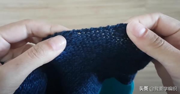 適合日常穿搭的休閒毛衣,混拼色低領毛衣教程,簡約大方適合新手 適合日常穿搭的休閒毛衣,混拼色低領毛衣教程,簡約大方適合新手