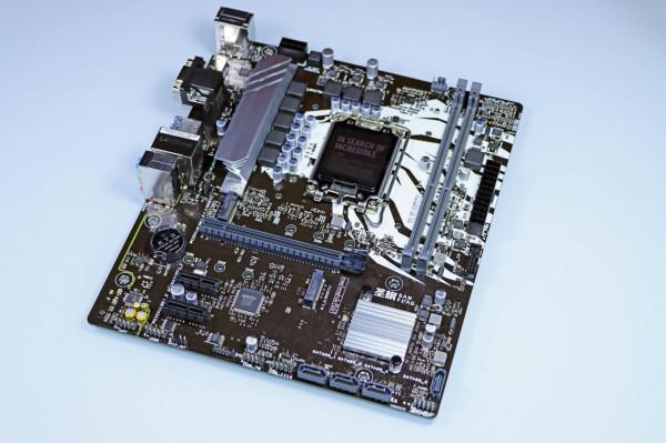 夠用就好，聖旗 B660m D3H D4實測