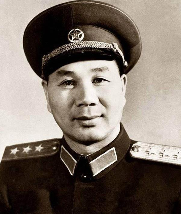 92年聶榮臻逝世後,楊成武淚流滿面:你們怎不通知讓我見他一面 92年聶榮臻逝世後,楊成武淚流滿面:你們怎不通知讓我見他一面