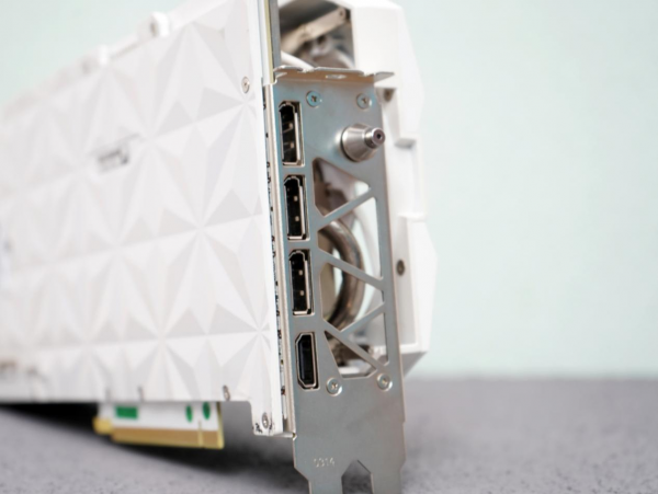 12代酷睿旗艦平臺裝機體驗:由檢入奢,錢包怕是管不住 12代酷睿旗艦平臺裝機體驗:由檢入奢,錢包怕是管不住