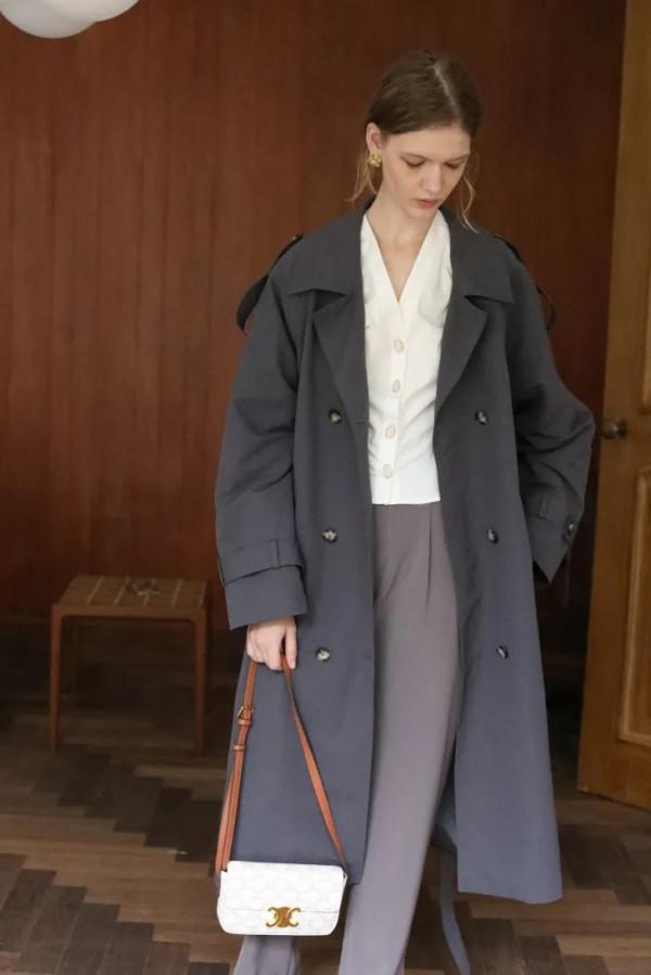 今秋最流行的5件外套+裙子，巨顯瘦巨時髦