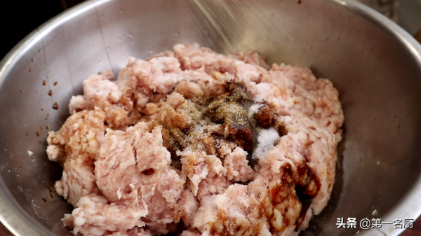 冬至大如年，這5種餃子餡別錯過，好吃又營養，福氣滾滾來