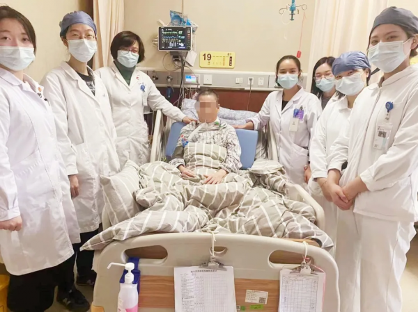 突發!呼吸困難,瞳孔散大,危在旦夕 突發!呼吸困難,瞳孔散大,危在旦夕