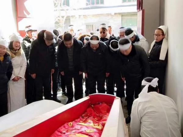 “小殮”與“大殮”有區別嗎?你們家鄉是怎樣的操作? “小殮”與“大殮”有區別嗎?你們家鄉是怎樣的操作?