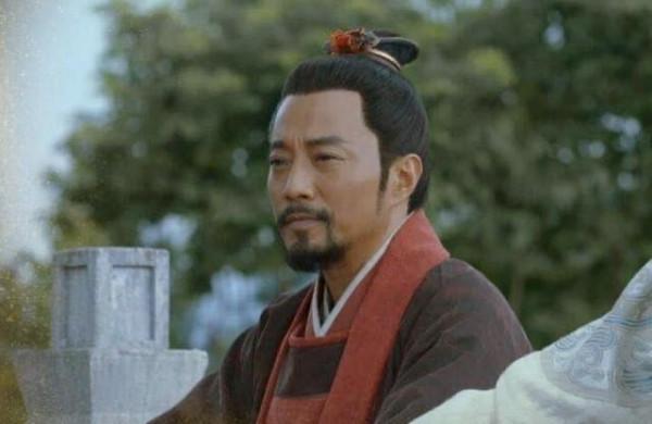 宰相偷偷放走一個死囚,死囚發跡後覺得無以報答,就想密謀殺了他 宰相偷偷放走一個死囚,死囚發跡後覺得無以報答,就想密謀殺了他