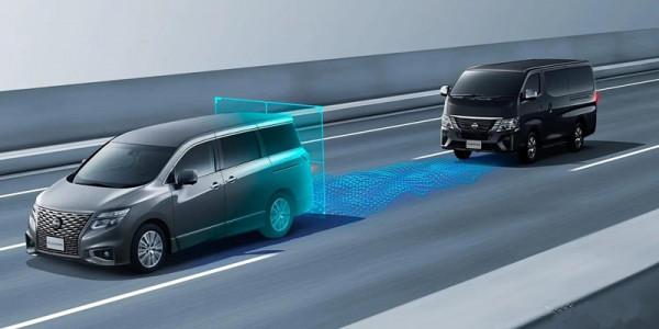 日產NV350釋出 全系標配智慧緊急制動 還買豐田海獅嗎？