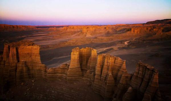 羅布泊重新碧波盪漾，出現一萬多平方公里的湖泊，水從哪兒來？