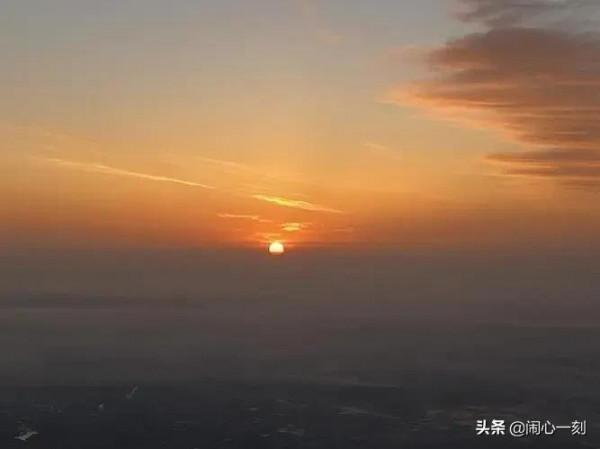 分享——峨眉山日出