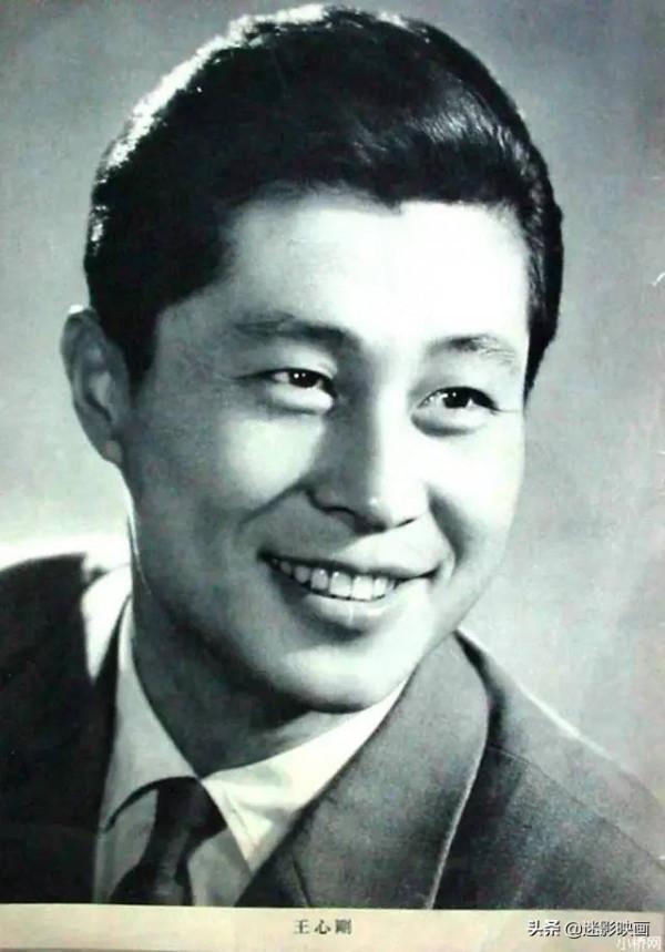 64年前的反特片神作,真實案件改編,劇情不輸現在的商業大片 64年前的反特片神作,真實案件改編,劇情不輸現在的商業大片