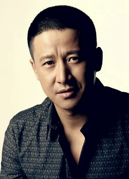 演員張國強的勵志成名史,和他一生愛過的2個重要女人 演員張國強的勵志成名史,和他一生愛過的2個重要女人