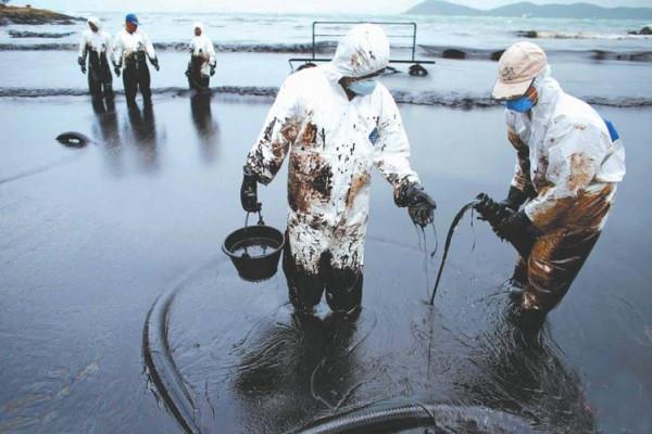 1公斤頭髮吸8公斤油？秘魯石油洩漏，引起民眾“捐發狂潮”