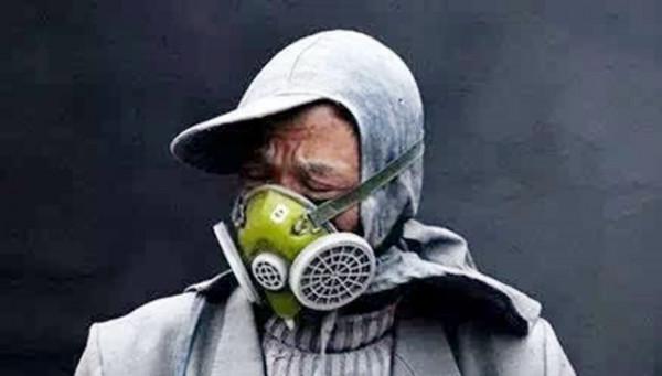 97年，兩滴液體落在化學家卡倫的手套，進醫院3周深度昏迷致身亡