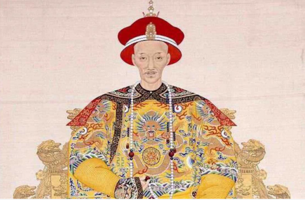 1946年,吉林一監獄發現一具病死女屍,獄方登記:40歲的末代皇后 1946年,吉林一監獄發現一具病死女屍,獄方登記:40歲的末代皇后