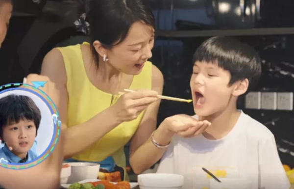 “8歲了,還不會穿衣服”:保姆式育兒究竟害了誰? “8歲了,還不會穿衣服”:保姆式育兒究竟害了誰?