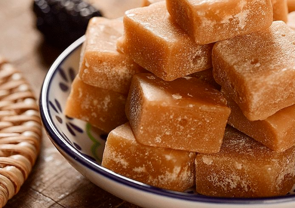 盤點全國各地5種有名的小吃，價格貴又不好吃，專坑外地遊客