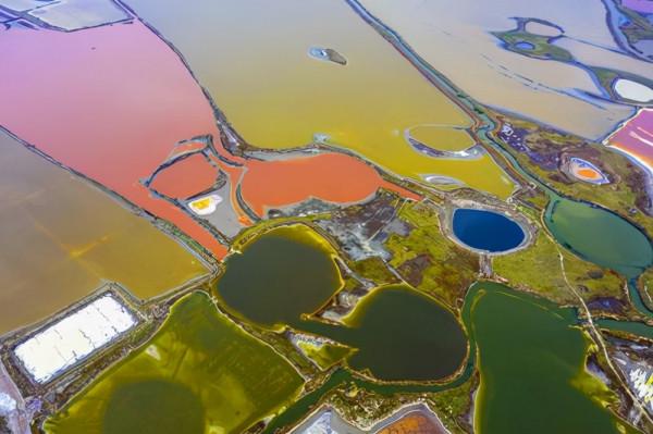 山西一湖泊走紅，因遊客在水中漂浮不沉，被譽為“中國死海”