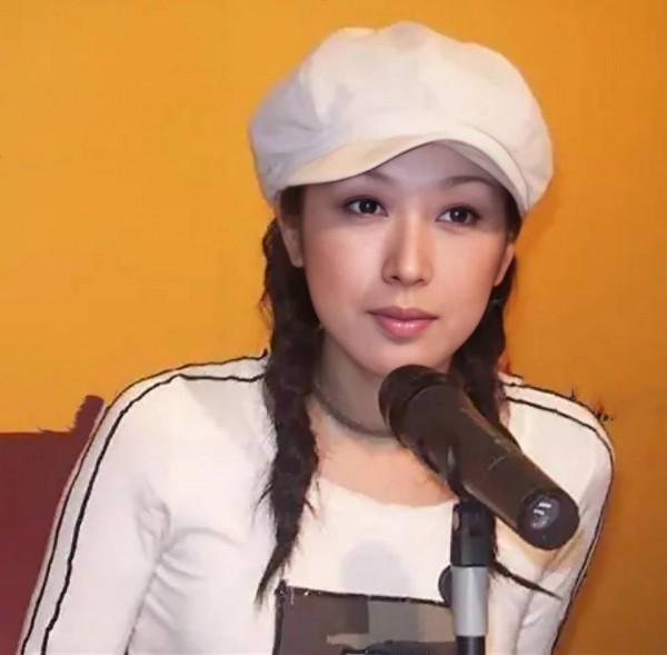 《祝你平安》孫悅:22歲成名,7登春晚,因愛嫁二婚老公甘當後媽 《祝你平安》孫悅:22歲成名,7登春晚,因愛嫁二婚老公甘當後媽