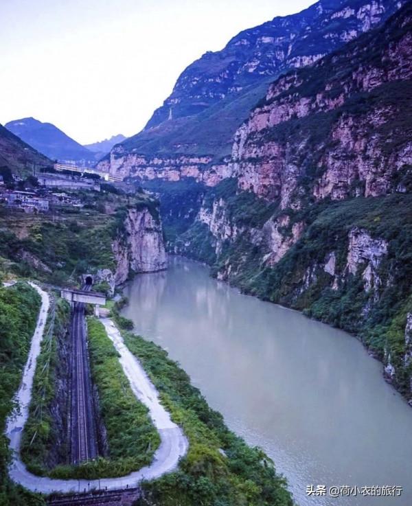 中國這5大絕美風景區，宛如仙境，禁止外國人進，花再多錢也沒用