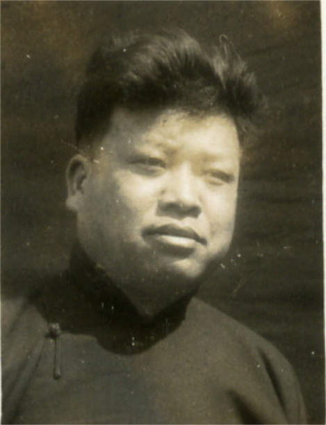 55年他授上將，2位搭檔授元帥，去世後3大將、15上將在機場迎靈