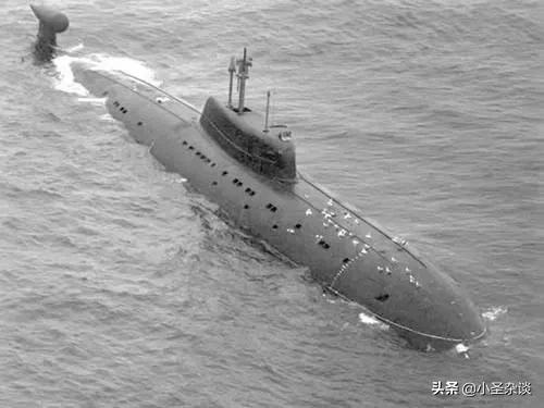 “瘋狂的伊萬”：美國核潛艇抵近跟蹤，俄軍直接駕駛潛艇調頭撞擊