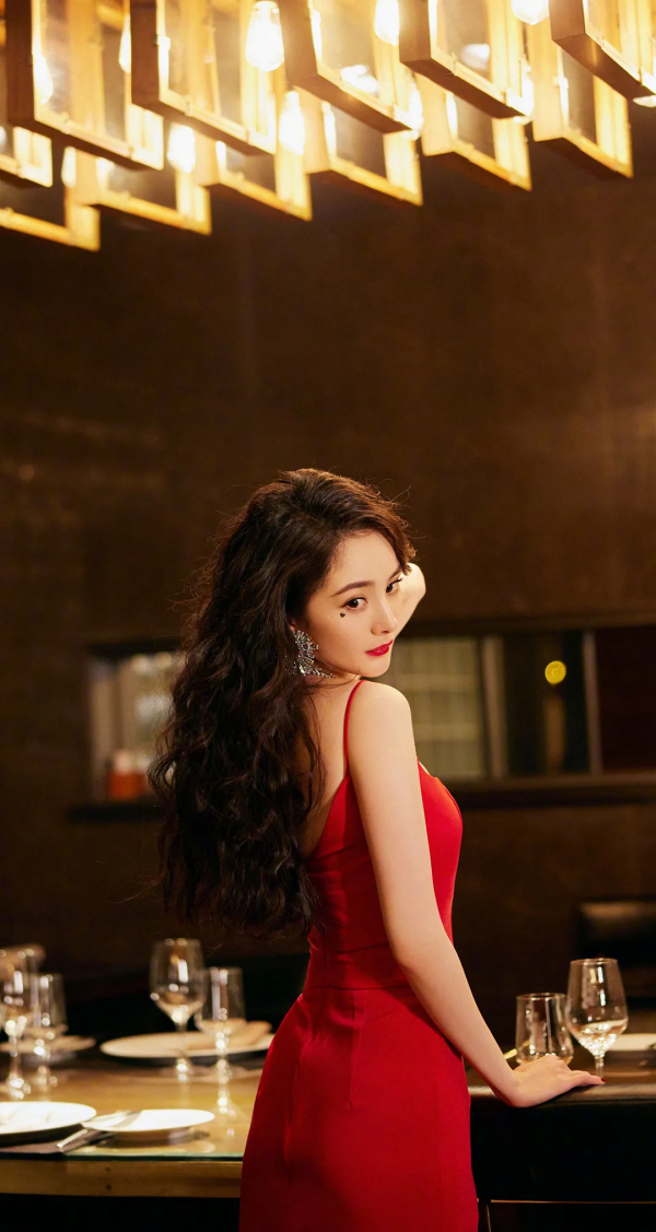 影視明星桌布｜楊冪