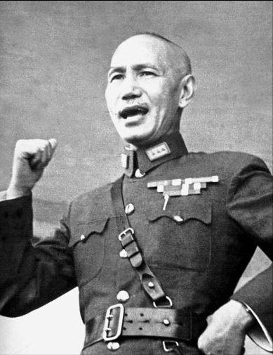 1955年衛立煌回到大陸,毛主席為何親自宴請?最後官至副國級 1955年衛立煌回到大陸,毛主席為何親自宴請?最後官至副國級