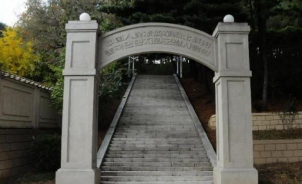 高瑞欣：和毛岸英一起犧牲，47年後父女相認，才知道爸爸的故事