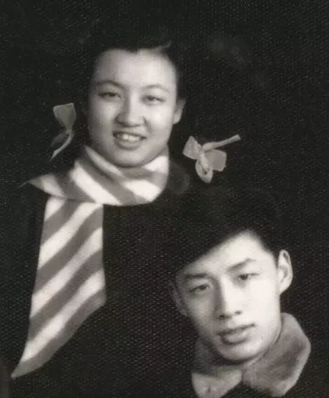 羨慕！釘子鞋扎到一起的北科大愛情！