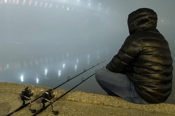 邁萊河邊夜釣,收穫很意外,還遇到了可愛的小動物 邁萊河邊夜釣,收穫很意外,還遇到了可愛的小動物