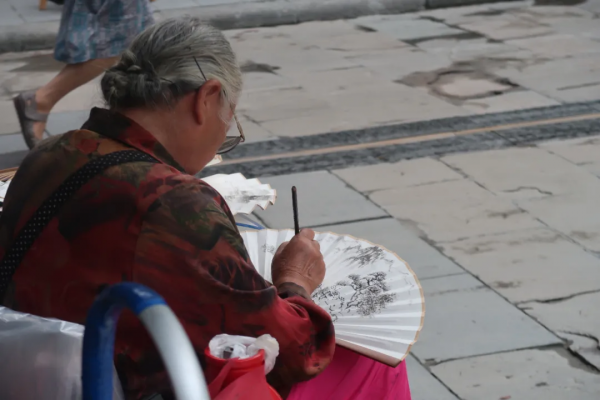 西安王炸美食街，才不是回民街