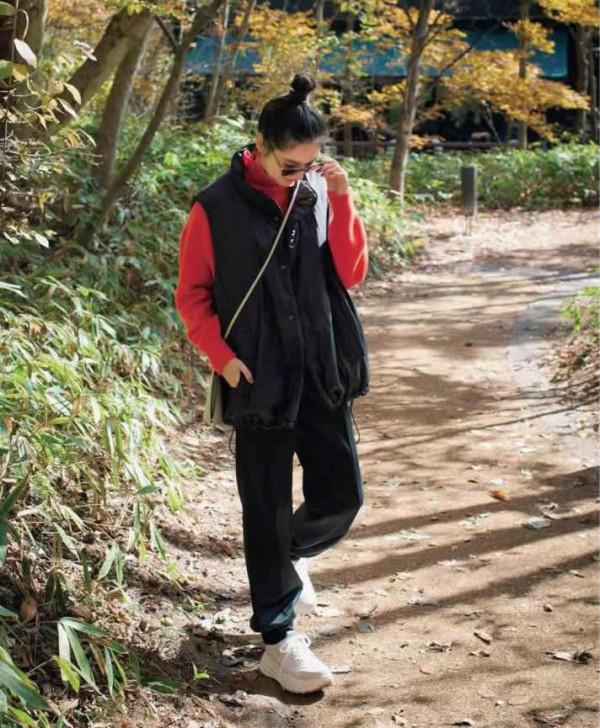 “高衣品”是如何養成的？6字箴言、14套穿搭實操，懂借鑑更會穿