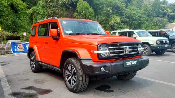 坦克300千里大奔襲 雲貴高原風景好，夠硬更好玩！