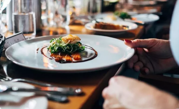 營養專家所說的按時吃飯，到底是幾點？