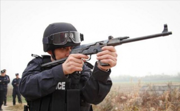 牆內開花牆外香,從陸軍嫌棄到特警追捧,中國79衝為何服役40年? 牆內開花牆外香,從陸軍嫌棄到特警追捧,中國79衝為何服役40年?