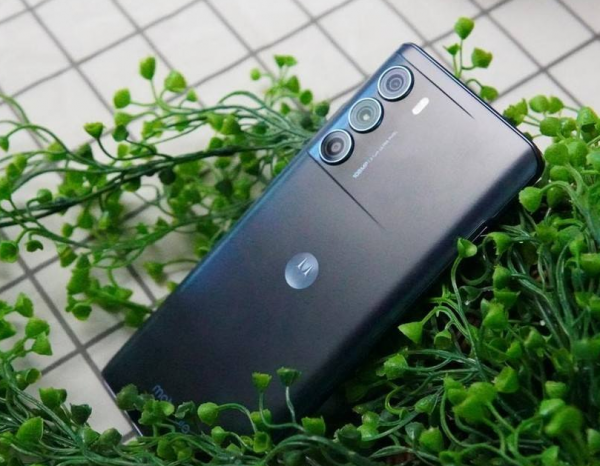 2022年首選這3款手機，最高跑分85W，最低僅2399元，還能再用3年