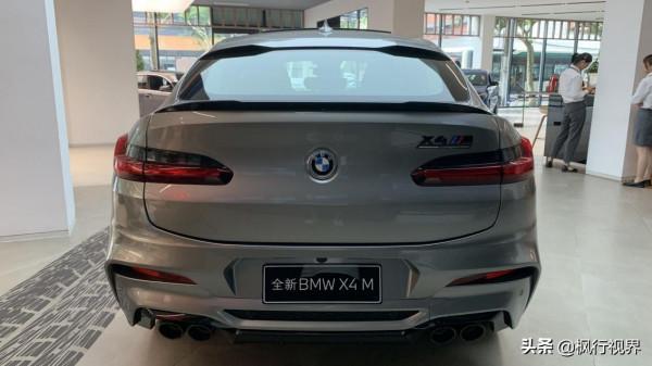 盡擎駕馭!寶馬X4 M雷霆版實拍,狂野與紳士的融合? 盡擎駕馭!寶馬X4 M雷霆版實拍,狂野與紳士的融合?