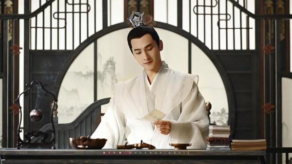 如今古裝劇裡的美男,我只服這6位!帥得很有古典感,儀態也超棒 如今古裝劇裡的美男,我只服這6位!帥得很有古典感,儀態也超棒